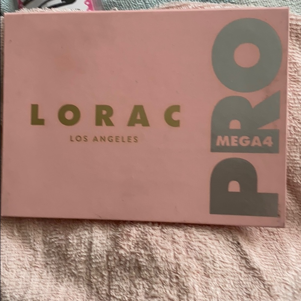 Lorac Los Angeles Shadow Pallett